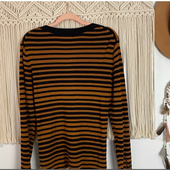 Karl Lagerfeld striped knit long sleeves top - Picture 3 of 5